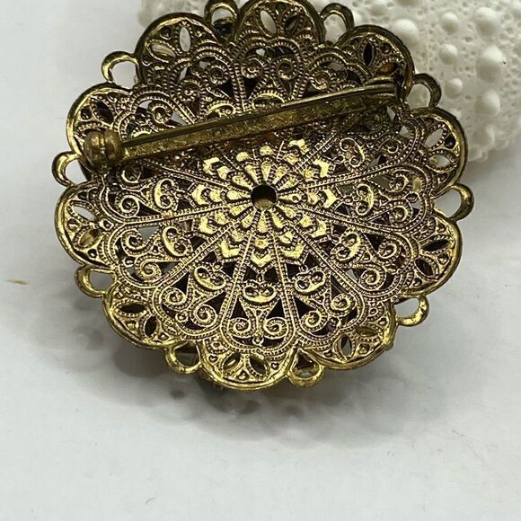 VTG with Onyx and carved glass Cameo - Picture 3 of 5